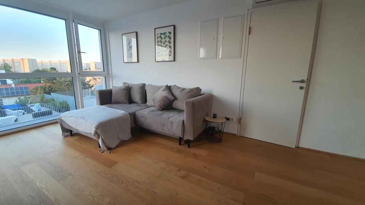 Apartment Rooftop Terrace, Free Garage Parking And Pool! Vienna